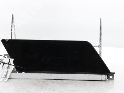 display-monitor-bmw-1-f40-2019-33874599 main image