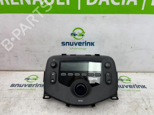 Used Radio PEUGEOT 108 1.0 VTi 72 (72 hp) 25009642