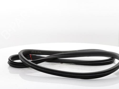 Rubber door seal PEUGEOT 208 I (CA_, CC_) 1.2 VTI 82 | BP28327461C142 