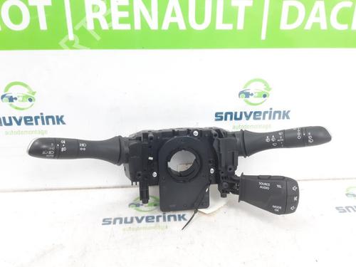 Used Steering column stalk RENAULT MEGANE IV Grandtour (K9A/M/N_) 1.2 TCe 130 (K9MR) (130 hp) 24166869
