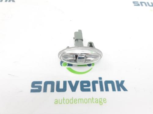 Used Left front indicator PEUGEOT 108 1.0 VTi (69 hp) 27687823