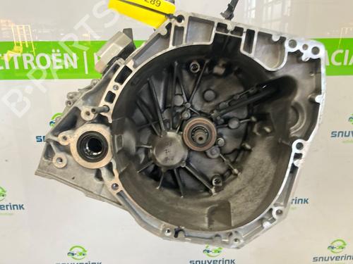 Used Gearbox RENAULT CAPTUR II (HF_) TCe 140 (HFN0) (140 hp) 22393556