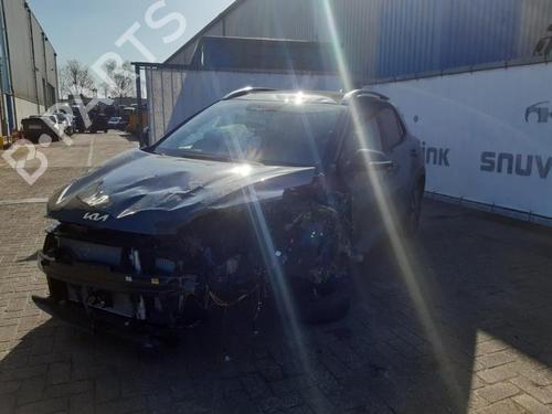 Middle console KIA STONIC (YB) 1.0 T-GDi Eco-Dynamics+ | BP40576100I22 - Image 10