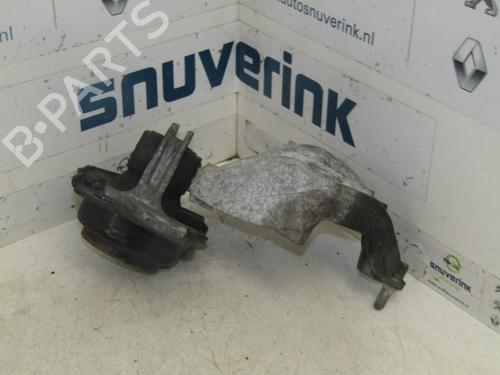 Used Engine mount Engine mount 21111276 21111276