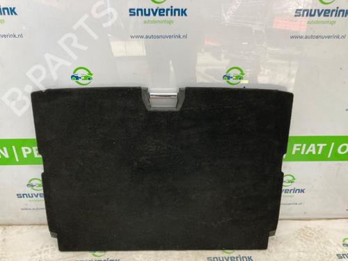 Used Luggage compartment floor PEUGEOT 2008 II (UD_, US_, UY_, UJ_, UR_, UC_) 1.2 PureTech 130 (USHNS, URHNS) (130 hp) 24647547