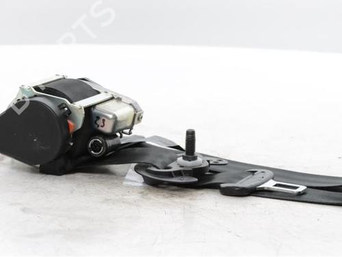 front-left-seatbelt-citroen-c4-cactus-2014-40587167 main image