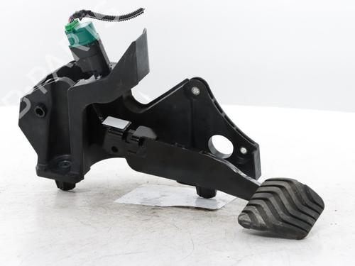 bremsepedal RENAULT SYMBIOZ 1.8 E-Tech 160 Full Hybrid | BP38234845I19 - Image 2