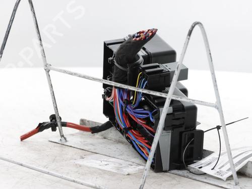 Fuse box VOLVO V60 II (225) T6 Plug-in Hybrid AWD | BP38264104E1  - Image 7