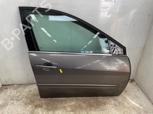Used Right front door Right front door 38272406 38272406