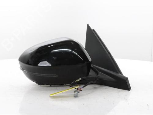 right-mirror-renault-megane-e-tech-suv-2021-40527365 main image