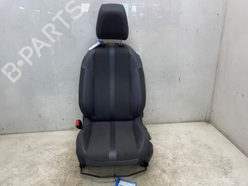Used Left front seat PEUGEOT 2008 II (UD_, US_, UY_, UJ_, UR_, UC_) e-2008 (UKZKXZ) (136 hp) 31627894