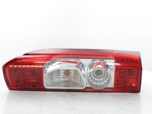 Used Right taillight Right taillight 33846052 33846052