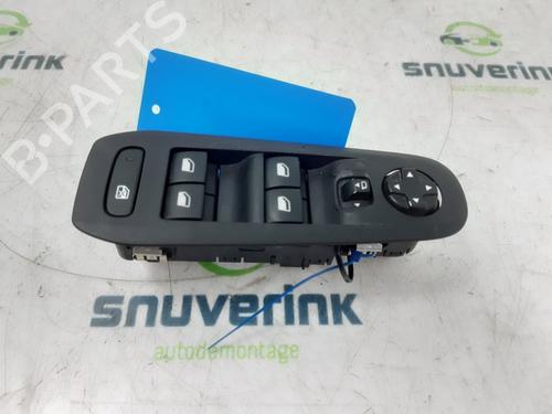Spak kontakt Spak kontakt PEUGEOT 308 SW II (LC_, LJ_, LR_, LX_, L4_) 1.6 BlueHDi 120 (120 hp) 21194955 21194955