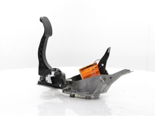 break-pedal-citroen-c4-picasso-ii-2013-38545010 main image