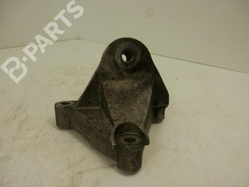 engine-mount-renault-megane-ii-coupe-cabriolet-em01_-19-dci-8200072747-2003-2004-2005-2006-2007-2008-2009-2010-10786020 main image