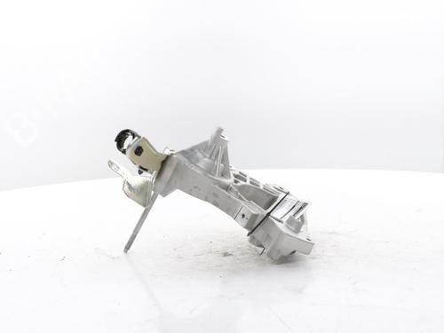 support-renault-megane-e-tech-suv-2021-40048719 main image