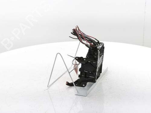 Sikringsdåse CITROËN C5 AIRCROSS (A_) 1.6 Hybrid 225 (A45GFR) | BP28797204E1