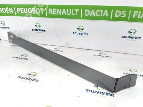 Annen PEUGEOT EXPERT Van (V_) E-EXPERT (136 hp) 25205073