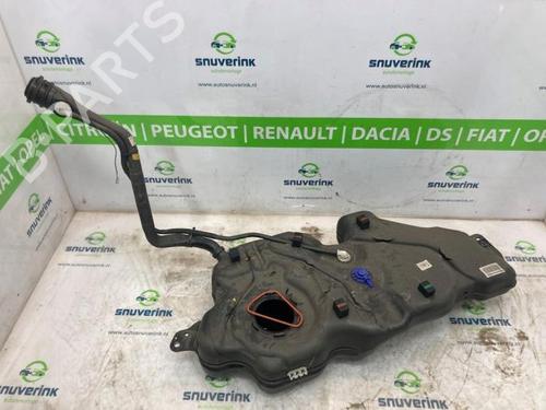 Used Fuel tank Fuel tank RENAULT CAPTUR II (HF_) TCe 100 (HFMT) (101 hp) 40582862 40582862