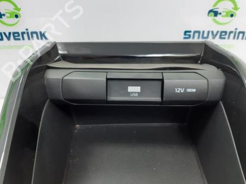 Middle console KIA STONIC (YB) 1.0 T-GDi Eco-Dynamics+ | BP40576122I22 - Image 4