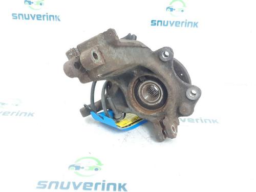 Left front steering knuckle PEUGEOT 208 I (CA_, CC_) 1.2 VTI 82 | BP20158176M25 