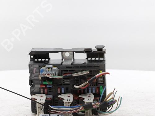 Used Fuse box PEUGEOT PARTNER Box Body/MPV 1.6 HDi (90 hp) 31960206