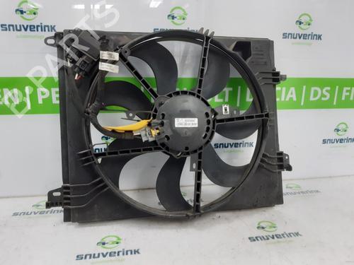 Used Radiator fan Radiator fan 23393873 23393873
