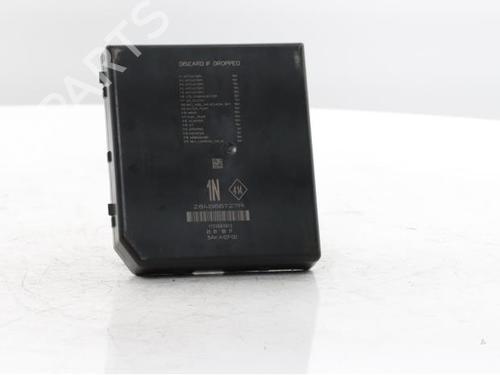 Used Fuse box Fuse box RENAULT MEGANE IV Grandtour (K9A/M/N_) 1.2 TCe 130 (K9MR) (130 hp) 39507872 39507872