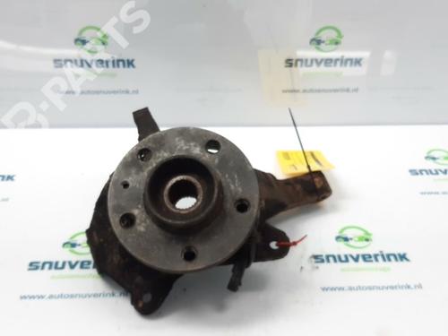 Used Right front steering knuckle Right front steering knuckle RENAULT TRAFIC II Van (FL) 2.0 dCi 90 (FL0H) (90 hp) 10800932 10800932