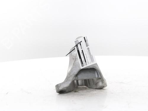 engine-mount-renault-megane-e-tech-suv-2021-40048720 main image