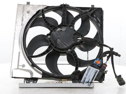 Used Radiator fan Radiator fan 38618140 38618140