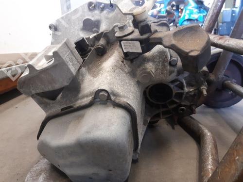 Gearbox PEUGEOT 208 I (CA_, CC_) 1.2 VTI 82 | BP13192021M3