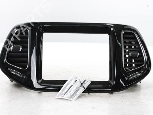 Used Air vent Air vent JEEP COMPASS (MP, M6, MV, M7) 1.3 (150 hp) 40588220 40588220