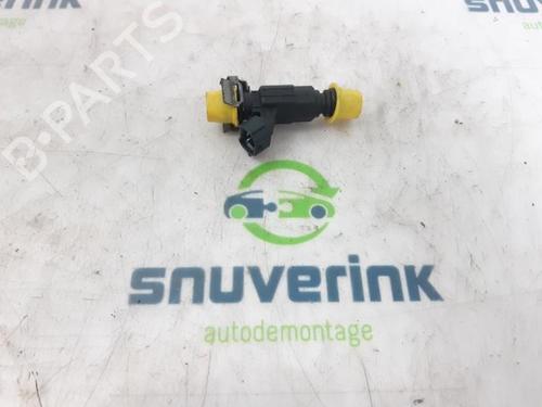 Used Injector Injector CITROËN C4 CACTUS 1.2 VTi 82 (82 hp) 40572626 40572626