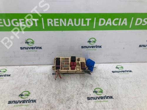 Used Fuse box PEUGEOT BOXER Van 2.2 HDi 120 (120 hp) 13359830