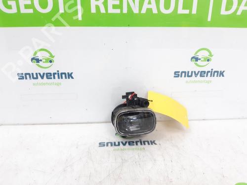 right-front-fog-light-renault-megane-iv-grandtour-k9amn_-13-tce-160-k9nc-261504122r-2016-18325604 main image