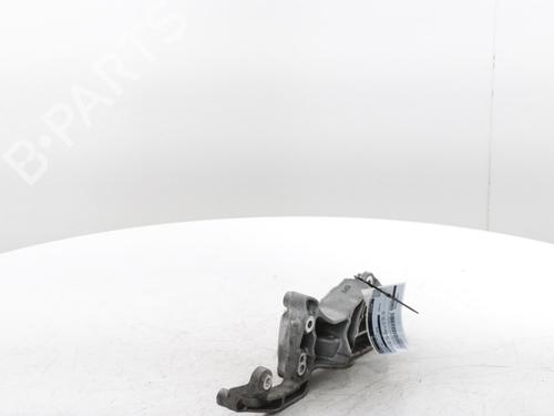Support PEUGEOT 308 III (FB_, FH_, FP_, F3_, FM_) PureTech 110 (FPHNPL) | BP29640851C155 