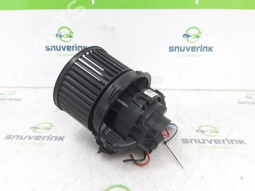 Heater blower motor PEUGEOT 508 I (8D_) 2.0 HDi Hybrid4 AWC | BP23987525M62 