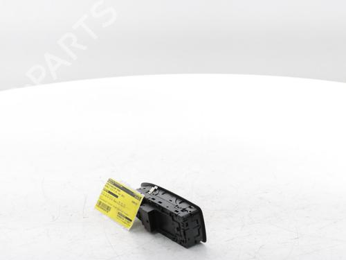 Switch RENAULT CLIO V (B7_) 1.0 TCe 90 (B7MT) | BP29426667I30 