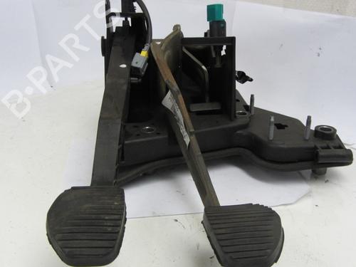bremsepedal bremsepedal 21107683 21107683