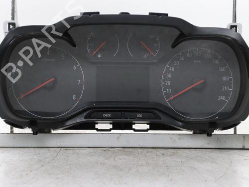 Used Instrument cluster Instrument cluster 38234919 38234919