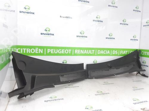 Used Scuttle panel PEUGEOT 3008 II SUV (MC_, MR_, MJ_, M4_) 1.2 THP/ PureTech 130 (MRHNSM, MRHNSU, MRHNSJ, MRHNYW,... (131 hp) 26202791