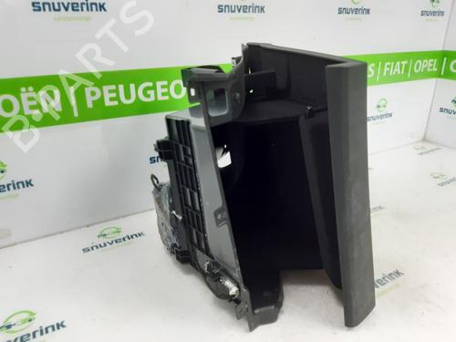 Glove box PEUGEOT 3008 II SUV (MC_, MR_, MJ_, M4_) 1.6 PureTech 180 (M45GFR, M45GFU) | BP18691656C95 