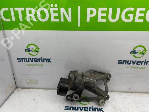Used Support CITROËN C4 CACTUS 1.2 VTi 82 (82 hp) 13194570