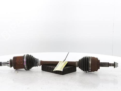 Used Left front driveshaft Left front driveshaft RENAULT CAPTUR II (HF_) E-TECH 145 (HFMU) (143 hp) 34235466 34235466