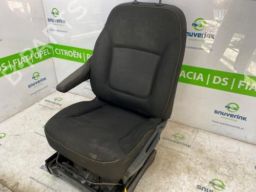 Left front seat RENAULT TRAFIC III Van (FG_) 1.6 dCi 125 (FGMH) | BP21194172C15 