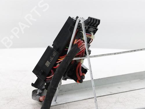 Fuse box BMW X1 (U11) xDrive 25 e Plug-in-Hybrid | BP34564301E1 - Image 4