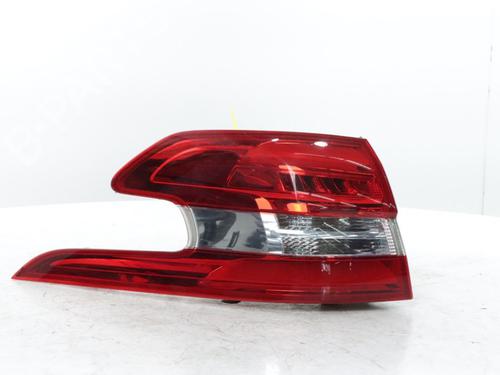 Used Left taillight Left taillight PEUGEOT 308 SW II (LC_, LJ_, LR_, LX_, L4_) 1.2 THP 110 (110 hp) 34567581 34567581