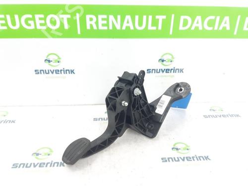 Clutch pedal PEUGEOT 2008 II (UD_, US_, UY_, UK_) 1.2 PureTech 100 (101 hp) 15773573