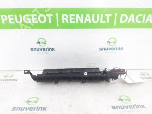 Used Air vent Air vent TESLA MODEL 3 (5YJ3) EV AWD (441 hp) 24647338 24647338